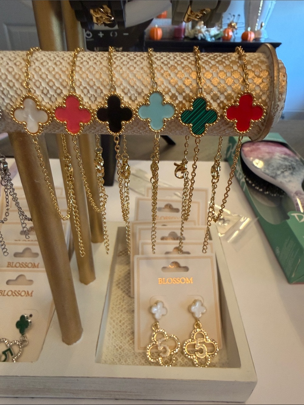 Six GoldPlated Clover Pendant Bracelet- Red, Black,Turquoise, Green, Pink, White